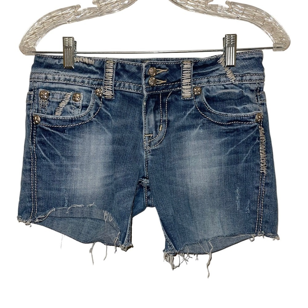 Miss Me Woman Short Size 27